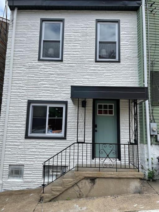 Hip And Bright Lawerenceville 2 Bed Easy Parking Pittsburgh Exteriör bild