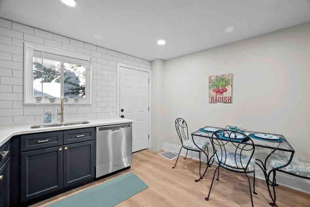 Hip And Bright Lawerenceville 2 Bed Easy Parking Pittsburgh Exteriör bild