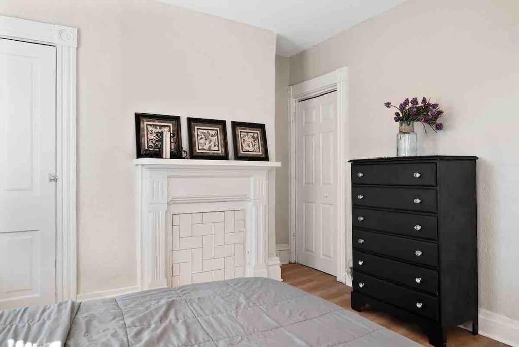 Hip And Bright Lawerenceville 2 Bed Easy Parking Pittsburgh Exteriör bild
